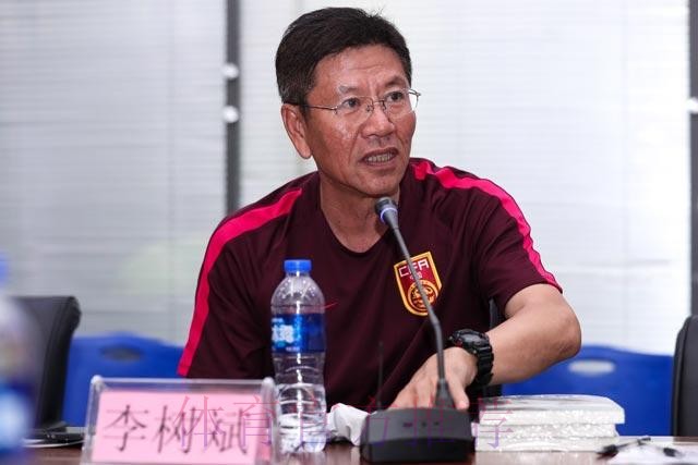 2018年中国足协U13（2005年龄段）优秀球员训练营在汉启动 “家长开放日”成最大亮点